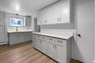 219 E 500 N, Logan, UT 84321 - Photo 16