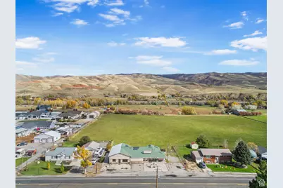 510 N Main St, Henefer, UT 84033 - Photo 24