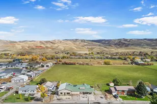 510 N Main St, Henefer, UT 84033 - Photo 24