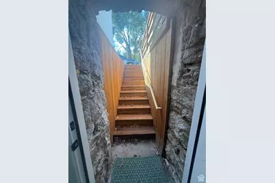 737 W Center St S, Midvale, UT 84047 - Photo 16