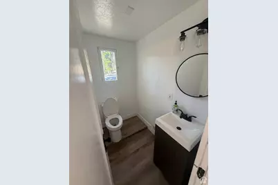 737 W Center St S, Midvale, UT 84047 - Photo 10