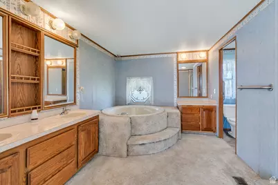 12958 S 300 E, Draper, UT 84020 - Photo 36