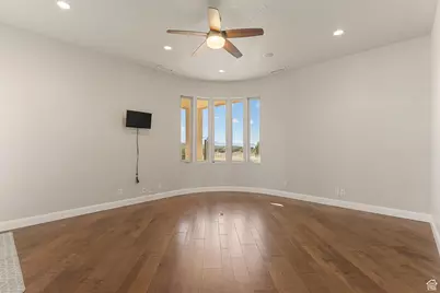 533 W Canyon Trl, Dammeron Valley, UT 84783 - Photo 28