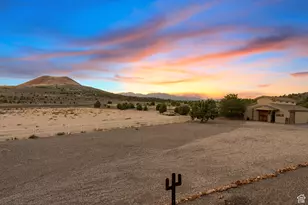 533 W Canyon Trail, Dammeron Valley, UT 84783 - Photo 78