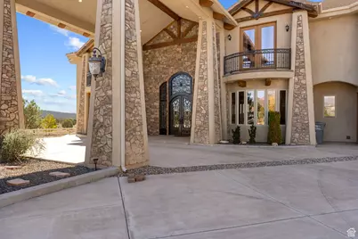 533 W Canyon Trl, Dammeron Valley, UT 84783 - Photo 6