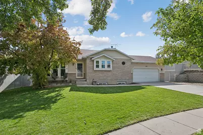 1891 W Orchard View Cir S, South Jordan, UT 84095 - Photo 2