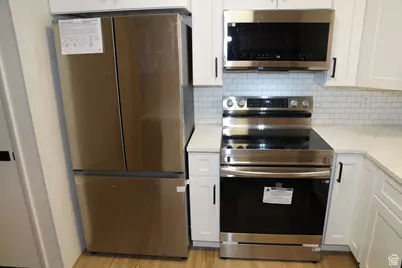 3761 S Oxford Way, West Valley, UT 84119 - Photo 4