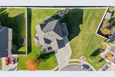 2540 W 2575 N, Farr West, UT 84404 - Photo 56