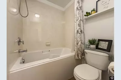 2540 W 2575 N, Farr West, UT 84404 - Photo 34