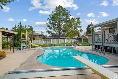 3217 S 4840 W, West Valley, UT 84120 - Photo 40