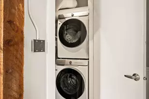 327 W 200 S, Salt Lake City, UT 84101 - Photo 26