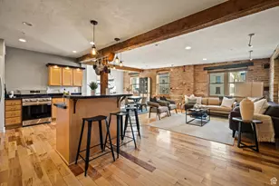 327 W 200 S, Salt Lake City, UT 84101 - Photo 6