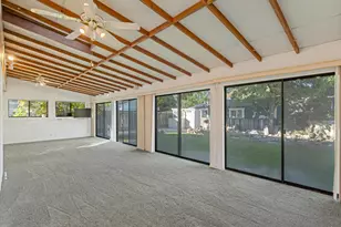 7138 S Chris Ln E, Cottonwood Heights, UT 84121 - Photo 14