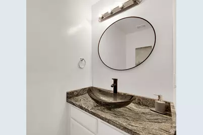 7187 S 420 E, Midvale, UT 84047 - Photo 12