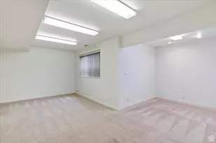 5522 S 600 E, Washington Terrace, UT 84405 - Photo 18