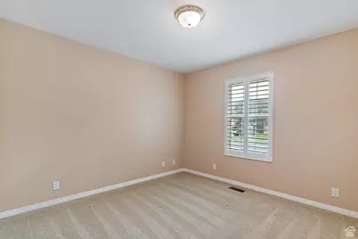 5522 S 600 E, Washington Terrace, UT 84405 - Photo 16