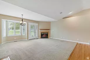 5522 S 600 E, Washington Terrace, UT 84405 - Photo 6