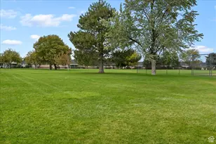 5522 S 600 E, Washington Terrace, UT 84405 - Photo 28