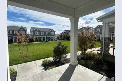10804 S Gresham Dr, South Jordan, UT 84009 - Photo 4