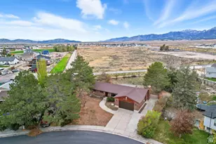 349 Belaire Cir, Grantsville, UT 84029 - Photo 42