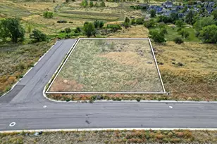 384 E Skyline Dr S, Brigham City, UT 84302 - Photo 1