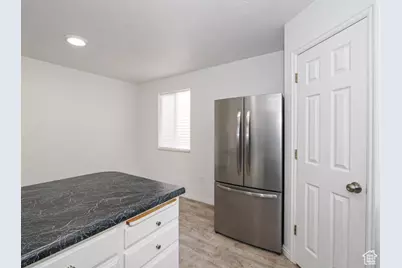 635 E Wildrose Dr N, Grantsville, UT 84029 - Photo 14