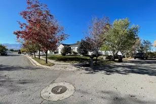 635 E Wildrose Dr N, Grantsville, UT 84029 - Photo 4