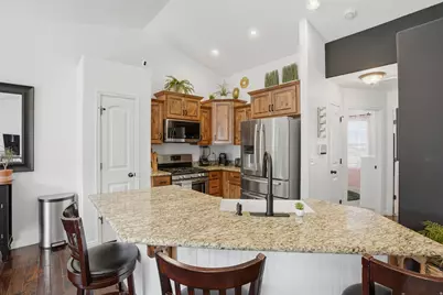 3497 S Osprey Trl, Saratoga Springs, UT 84045 - Photo 8