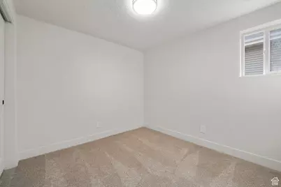 9633 S 1210 E, Sandy, UT 84094 - Photo 12