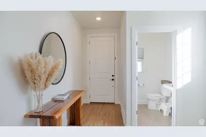 109 E Hidden Creek Way #550, Saratoga Springs, UT 84045 - Photo 8