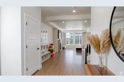 109 E Hidden Creek Way #550, Saratoga Springs, UT 84045 - Photo 10