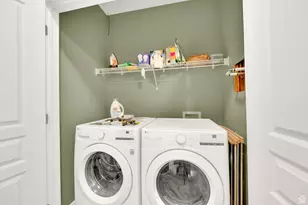 967 S Courtyard Ln E, Centerville, UT 84014 - Photo 16