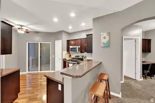 967 S Courtyard Ln E, Centerville, UT 84014 - Photo 8