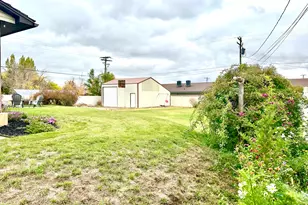 142 N 300 W, Vernal, UT 84078 - Photo 22