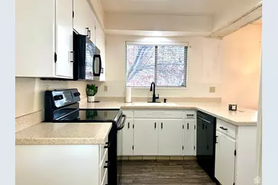 142 N 300 W, Vernal, UT 84078 - Photo 10