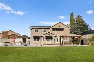 718 E 200 S, Bountiful, UT 84010 - Photo 24