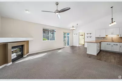 24 W Malstrom Ct, Murray, UT 84107 - Photo 8