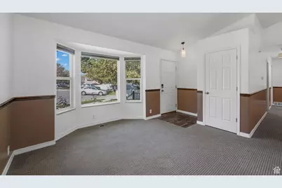24 W Malstrom Ct, Murray, UT 84107 - Photo 12