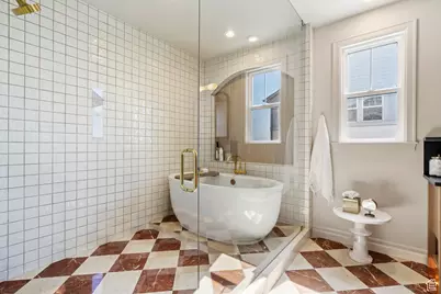 6748 W Splash Way, South Jordan, UT 84009 - Photo 16