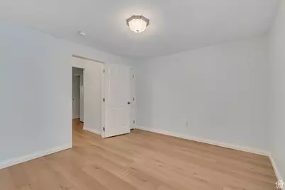 10896 S Poplar Brook Pl, South Jordan, UT 84009 - Photo 32