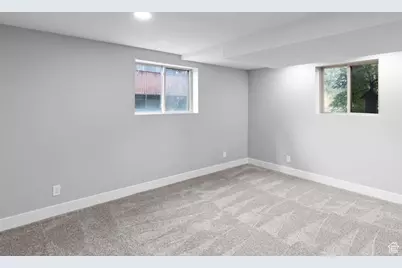 2594 Joni Dr, Layton, UT 84040 - Photo 28