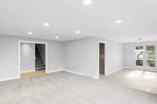 2594 Joni Dr, Layton, UT 84040 - Photo 4