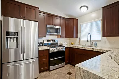 12475 S 150 E, Draper, UT 84020 - Photo 8