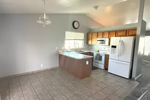 2830 S Ensign Park Dr, Magna, UT 84044 - Photo 10