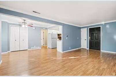 875 E Arrowhead Ln #40, Murray, UT 84107 - Photo 6