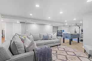 1606 W 200 N, Layton, UT 84041 - Photo 18