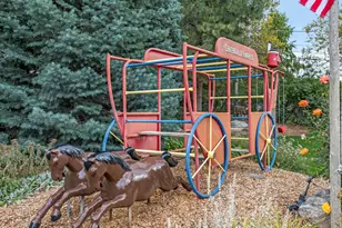 252 N 400 E, Centerville, UT 84014 - Photo 88
