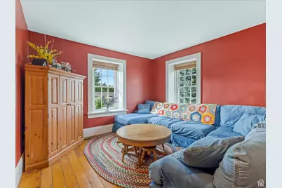 252 N 400 E, Centerville, UT 84014 - Photo 12