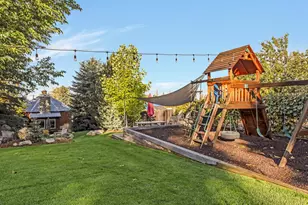 252 N 400 E, Centerville, UT 84014 - Photo 106