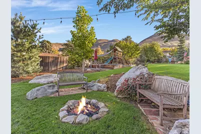 252 N 400 E, Centerville, UT 84014 - Photo 62